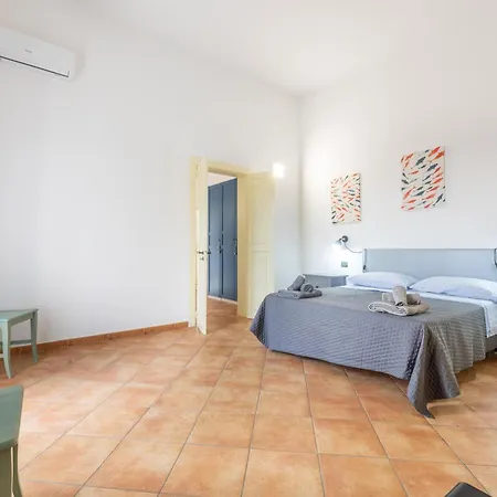 Degli Archi * Torre Suda