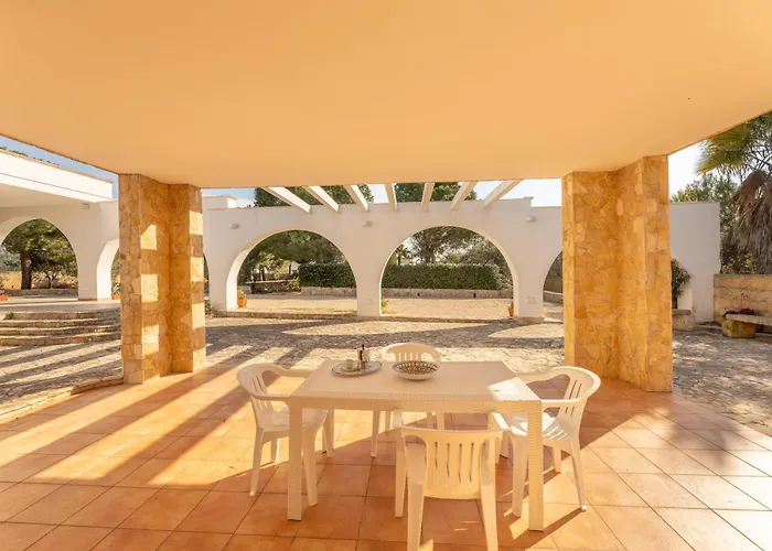 Villa Degli Archi *
